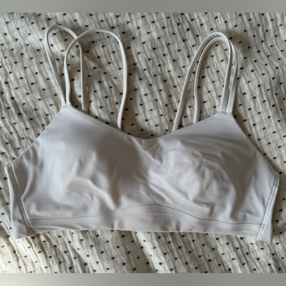 *SOLD* Like a cloud bra - Picture 5 of 5
